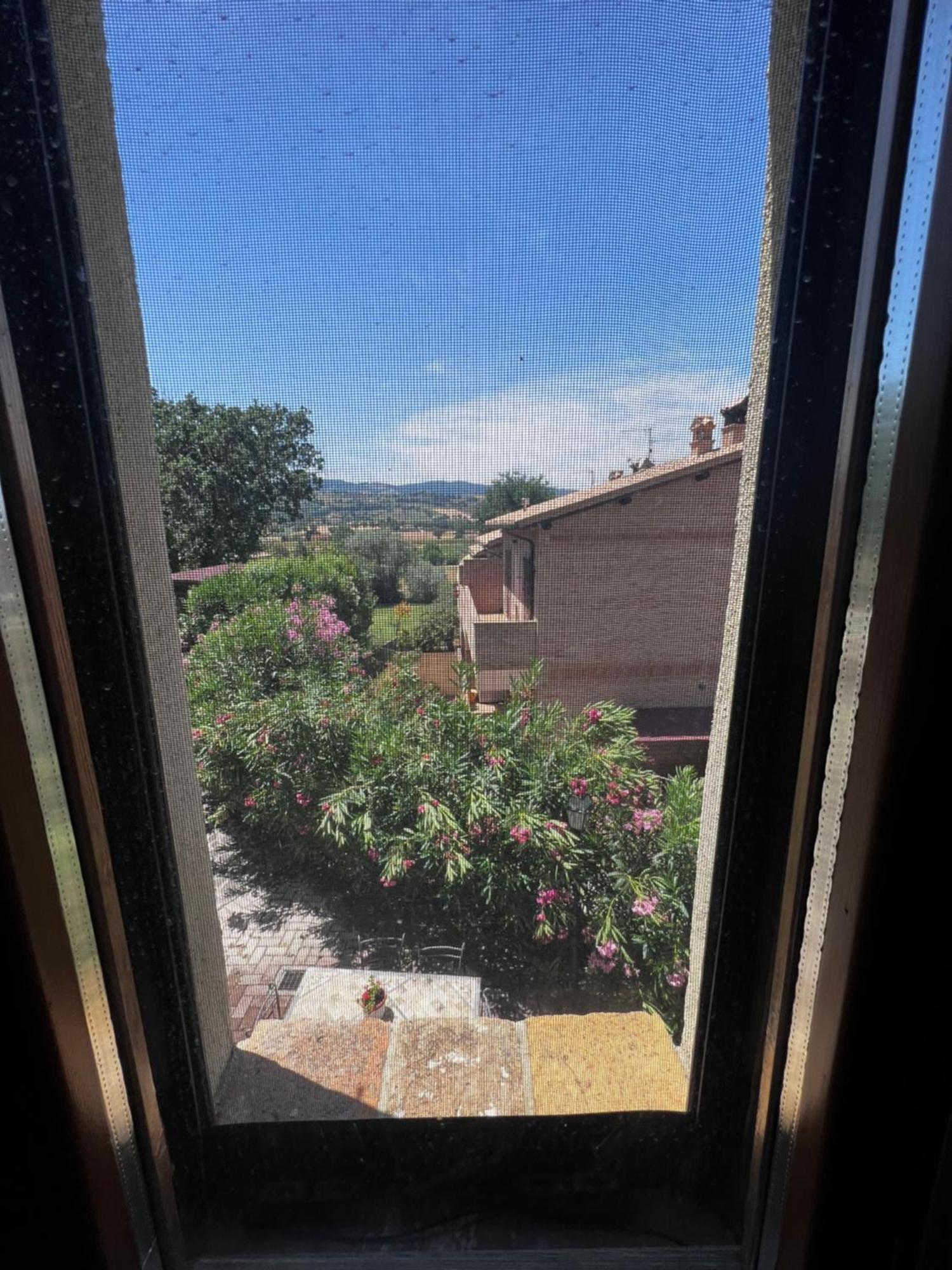 Lucky Garden Bed & Breakfast Bevagna Exterior photo