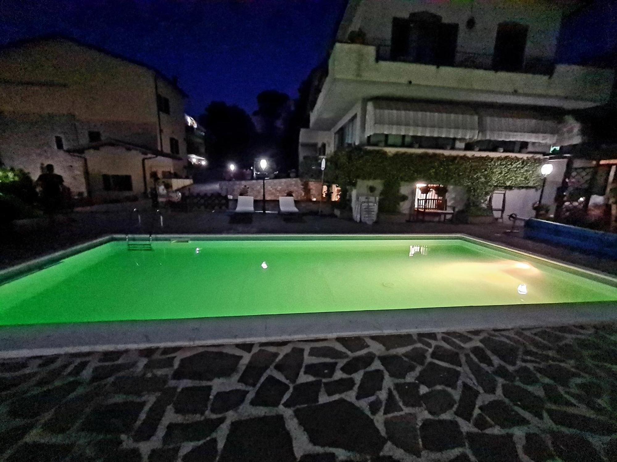 Lucky Garden Bed & Breakfast Bevagna Exterior photo